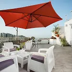 Guest house For