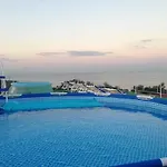 Guest house For