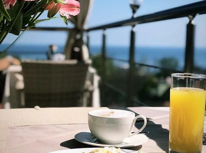 ゲストハウス For